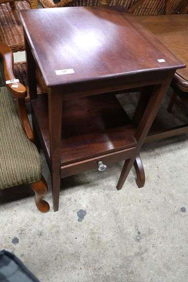 Federal Mahogany Washstand