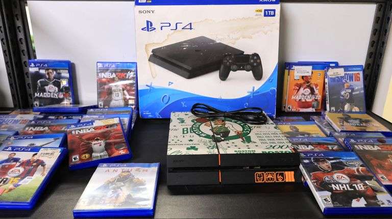 PS4 Console & Games (Untested ) - Dixon's Auction at Crumpton