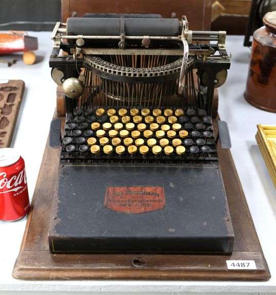 Antique American Writing Machine Co. Caligraph Typewriter - Dixon's ...