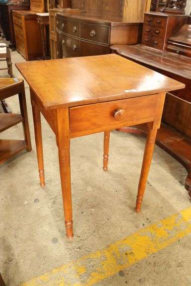 Pennsylvania Sheraton Cherry One Drawer Stand