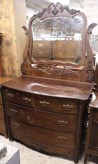 Antique Golden Oak Dresser with Mirror, Old Finish
