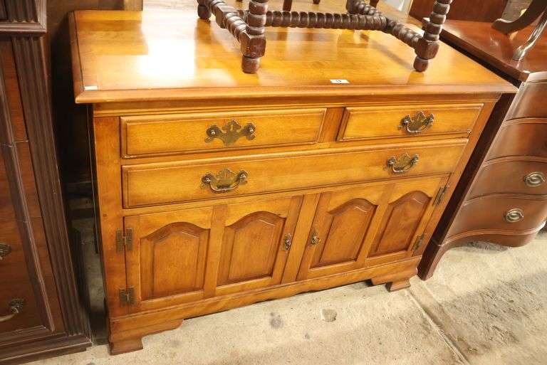 Vintage Farmhouse Maple Server, Broken Pull