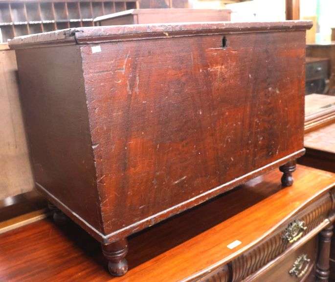 Pennsylvania Sheraton Stained Pine Blanket Chest