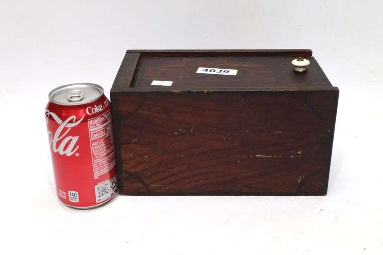 Antique Slide-Lid Box - Dixon's Auction at Crumpton