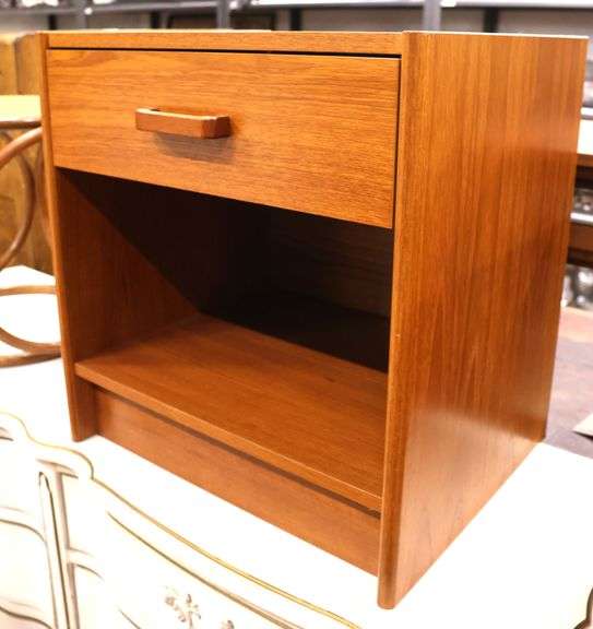 Elvi Mobler Danish MCM Teak Nightstand