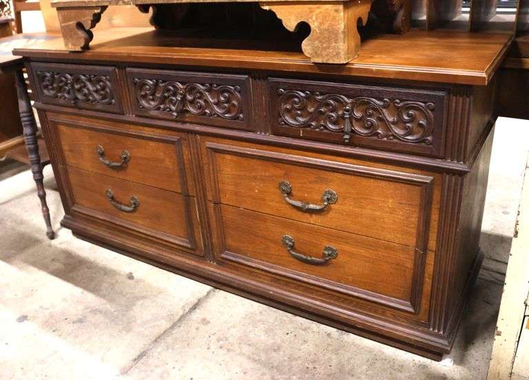 MCM Spanish Colonial Style Seven Drawer Dresser, Stuck Drawer