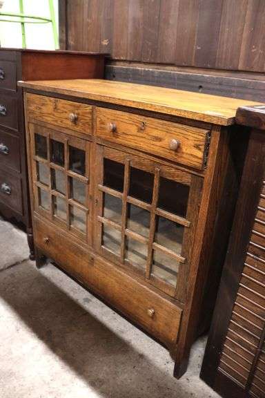 Antique Mission Oak Server