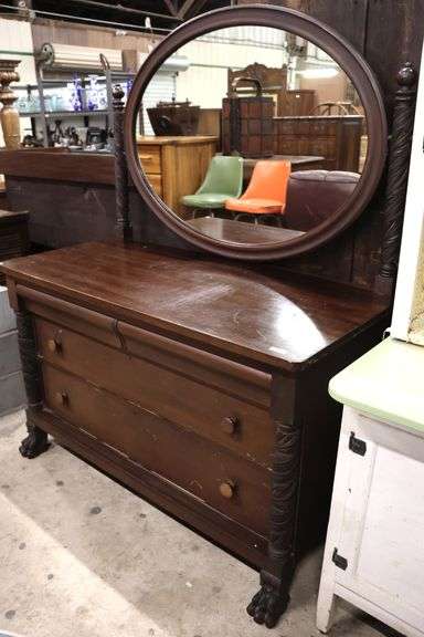Berkey & Gay Colonial Revival Solid Mahogany Dresser with Mirror