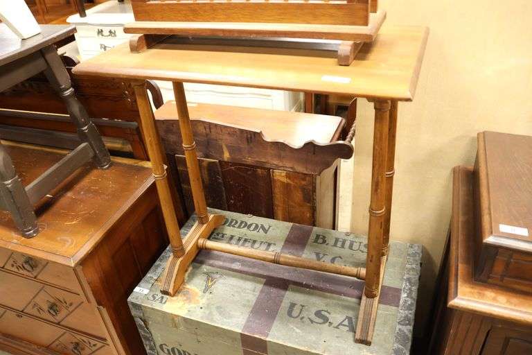 Antique Cottage Pine Spool Table