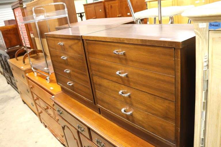 Pair MCM Nightstands