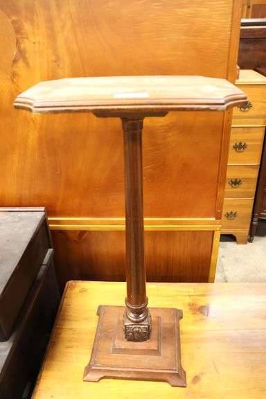 Victorian Carved Mahogany Pedestal