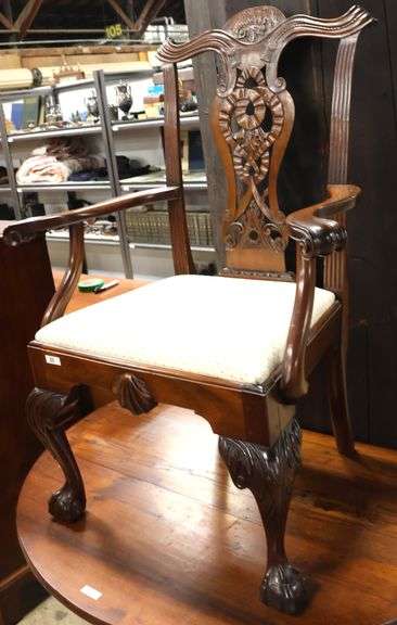 Antique Philadelphia Chippendale Style Carved Mahogany Armchair, Old Repairs