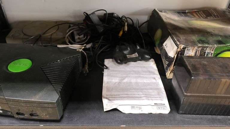 Lot Xbox & Playstation Gaming Console & Box, Controllers Etc. - Dixon's ...