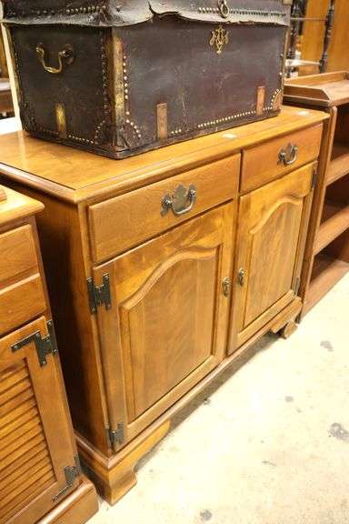 Ethan Allen Farmhouse Maple Server