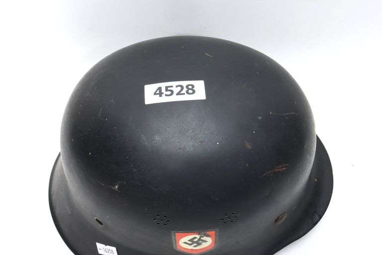 WWII German Military Helmet - Dixon's Auction at Crumpton