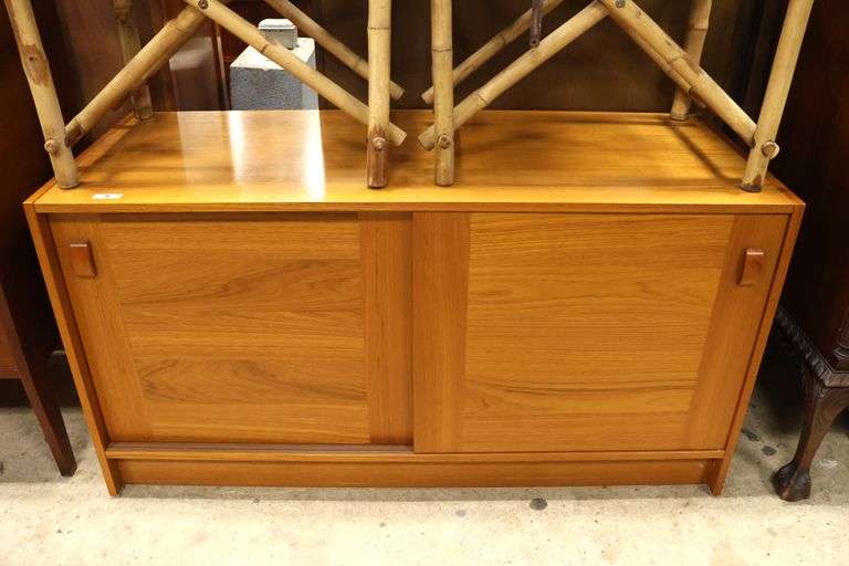 Domino Mobler Danish MCM Teak Sliding Door Credenza