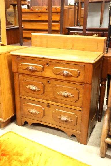 Victorian Walnut Washstand, Marks on Top