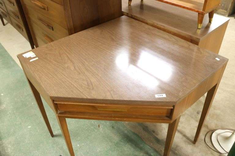 Basic-Witz MCM Walnut and Laminate Corner Desk