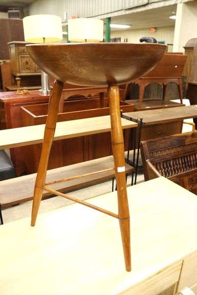 Vintage Farmhouse Dough Bowl Stand