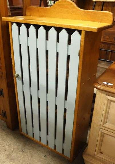 Modern Farmhouse Picket Fence Cabinet
