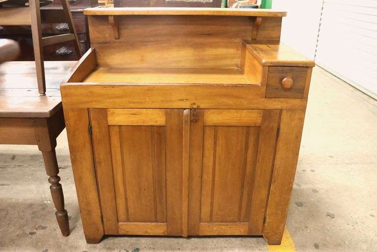 Pennsylvania Farmhouse Softwood Dry Sink