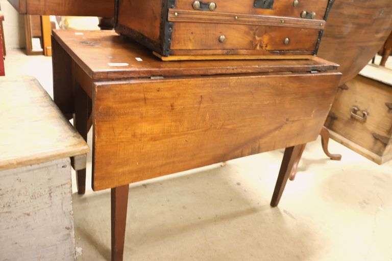 Antique Farmhouse Pine Drop Leaf Table