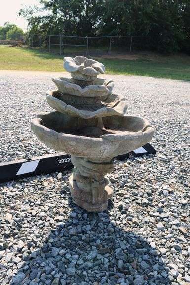 *NO STORAGE* Concrete Fountain