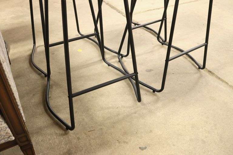 (4) Modern Bar Stools
