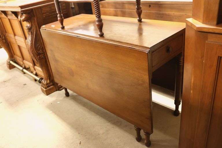 Sheraton Drop Leaf Table with Drawer