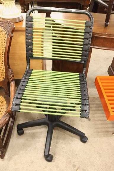 Modern Bungie Office Chair, Fraying