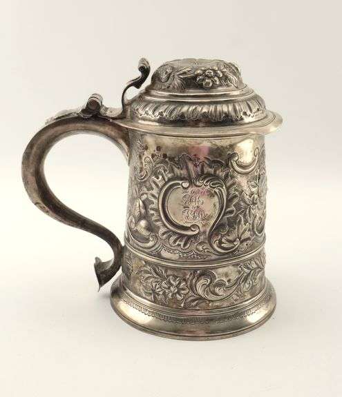 18th Century English Sterling Silver Francis Spilsbury Tanker 23.6 ozt