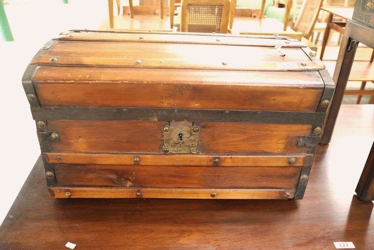 Antique Jenny Lind Trunk
