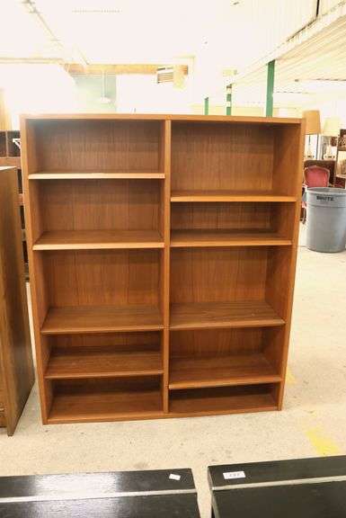 Hundevad Danish MCM Teak Bookcase