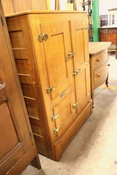 Antique Windsor Golden Oak Ice Chest