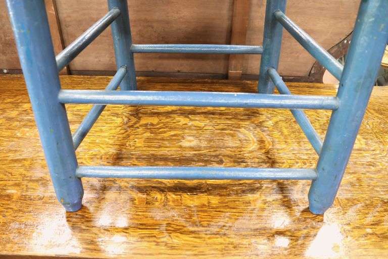 Pennsylvania Ladder Back Rush Seat Char in Later Blue Paint