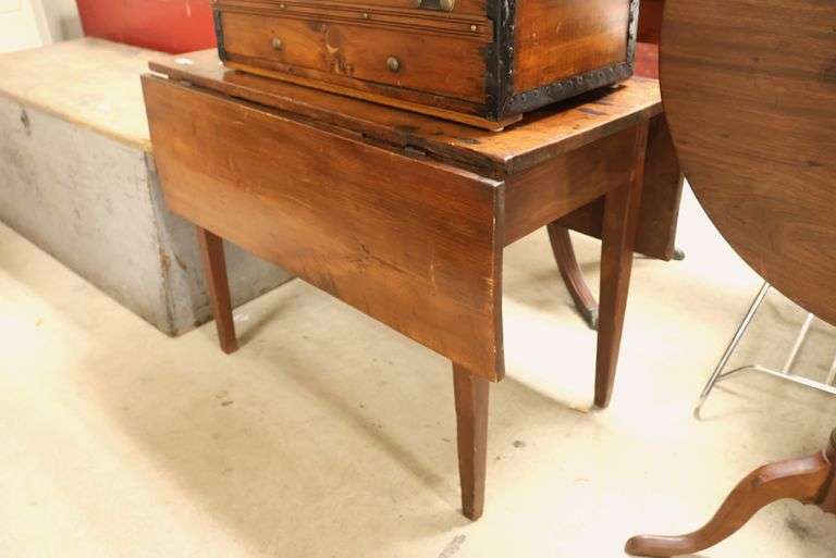 Antique Farmhouse Pine Drop Leaf Table