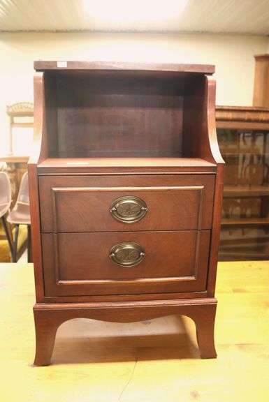 Colonial Revival Mahogany Nightstand