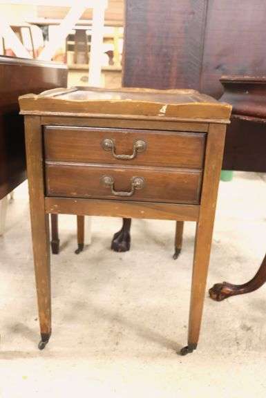 Colonial Revival Mahogany Leather Top End Table