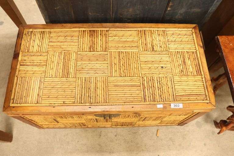 MCM Pencil Reed Trunk