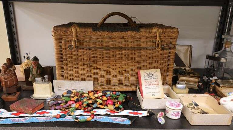 Lot of Wood Carved Beads, Vintage Ladies Compacts, Woven Basket, Carved Figures Etc.