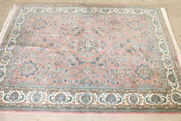 *NO STORAGE* 137" X 80" Rug