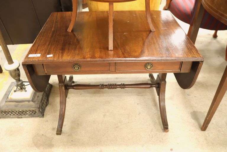 Colonial Revival Mahogany Drop Leaf End Table, Finish Wear
