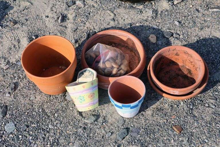 *NO STORAGE* 1566 Ship Weathervane, Propane Cooker and Pot, Flower Pots, Etc.