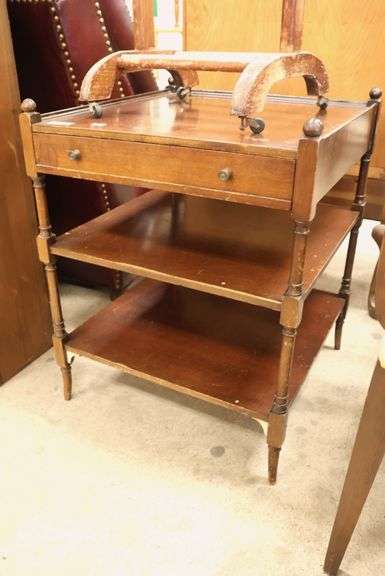Colonial Revival Mahogany End Table, As-Is