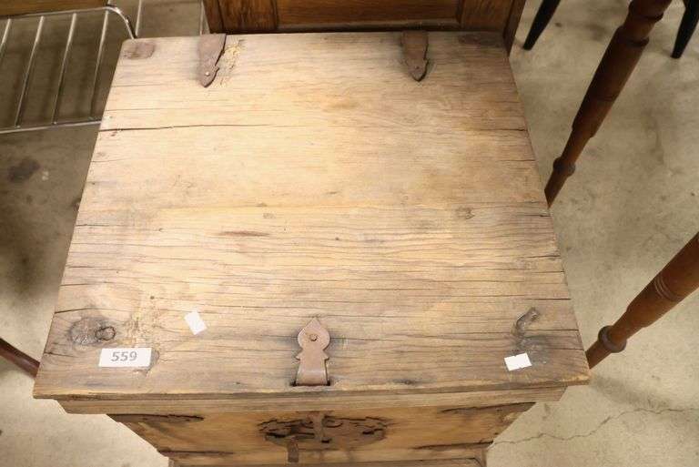 Spanish Colonial Style Pine Trunk