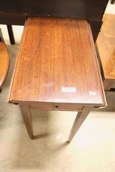 Cabinet-Made Mahogany Drop Leaf End Table