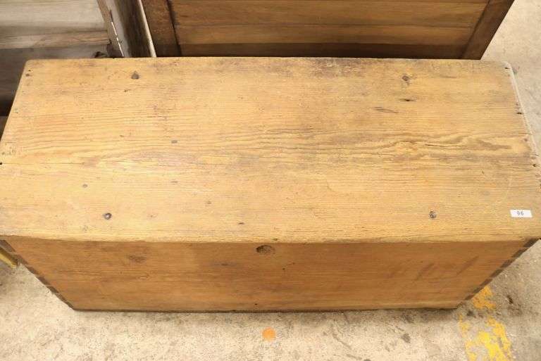 New England Dovetailed Pine Sea Chest