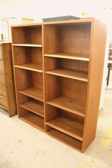 Hundevad Danish MCM Teak Bookcase