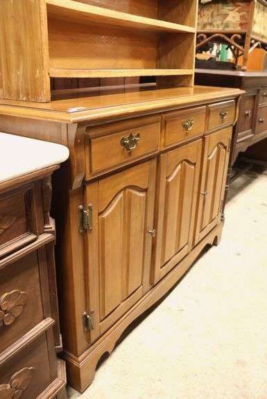 Vintage Farmhouse Maple Server