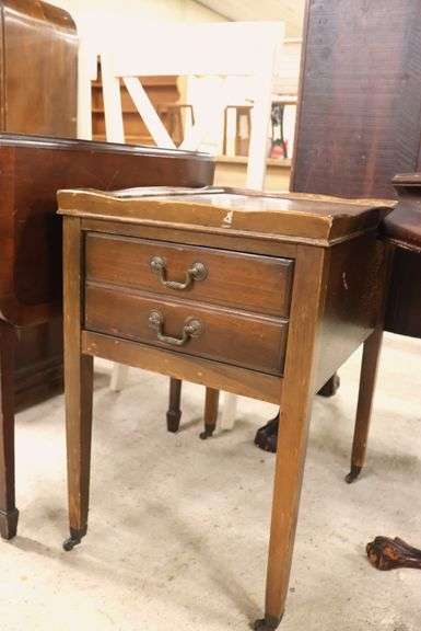 Colonial Revival Mahogany Leather Top End Table